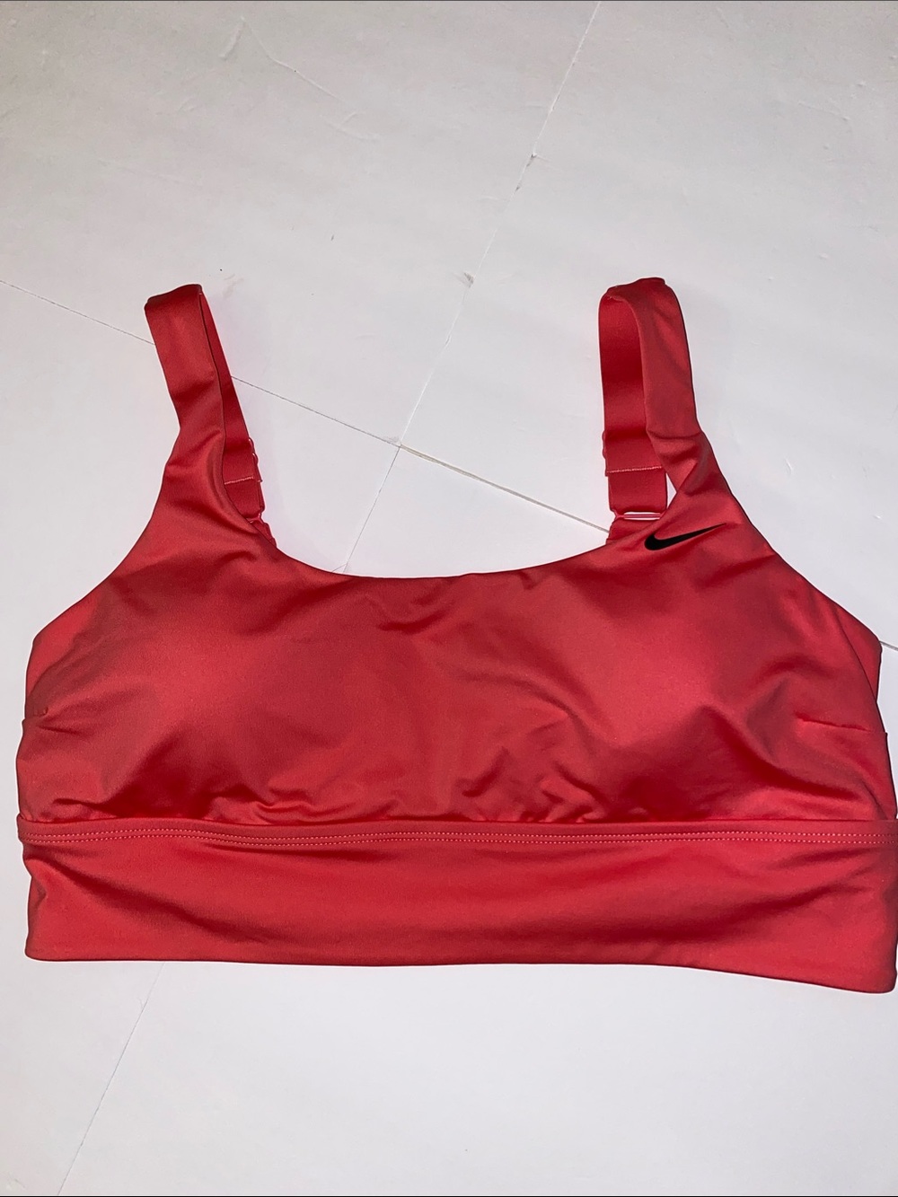 Nike Essential Swim Scoop Neck Midkini Top